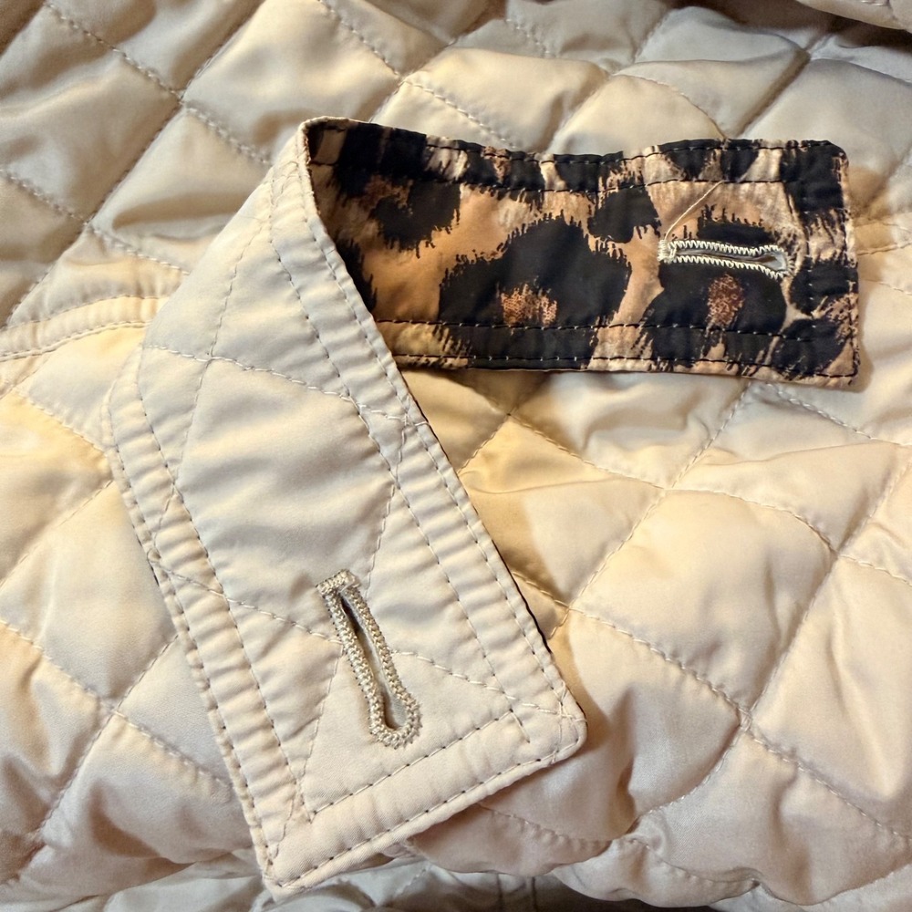 Charter Club Reversible Vest Leopard Print/Beige Soft Pockets Quilted Zip Sz XL - Picture 9 of 13